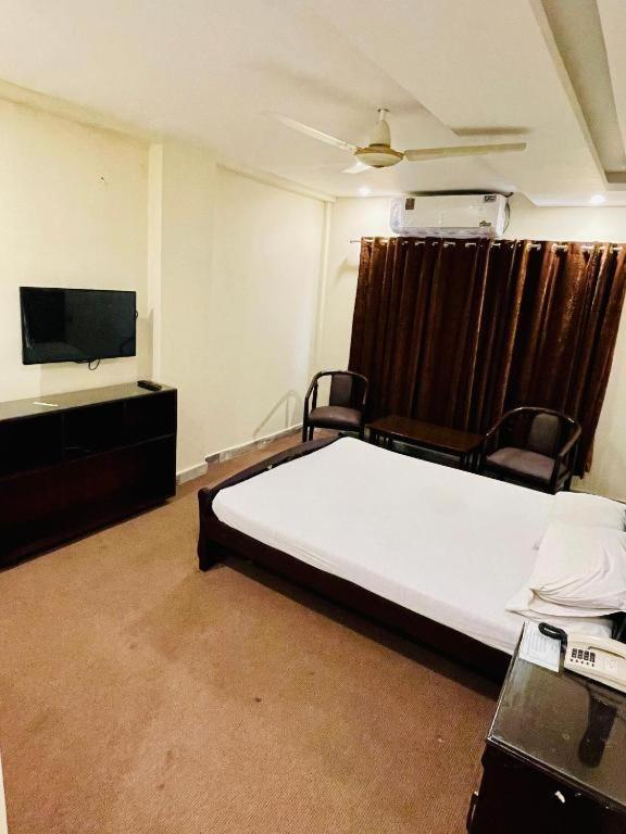 Citymax Hotel ราวัลปินดี ภายนอก รูปภาพ